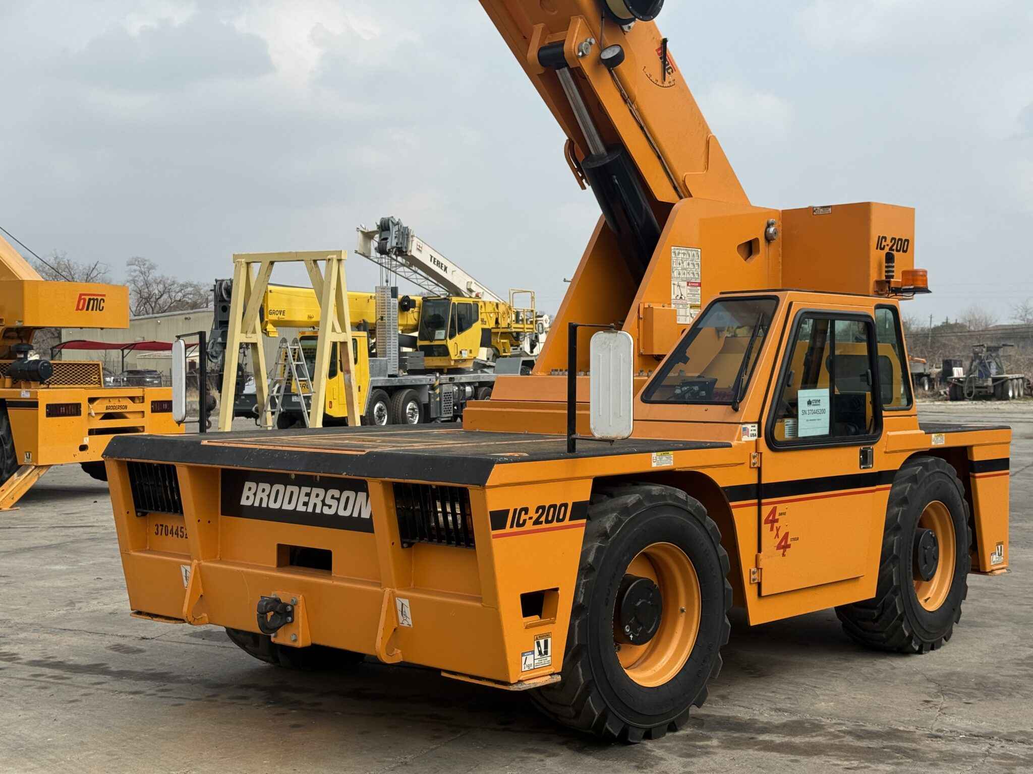 2023 BRODERSON IC-200-3J