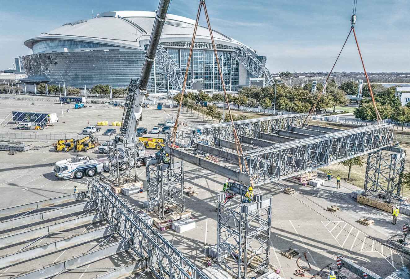 Tandem Cranes Tackle Arlington Race Build