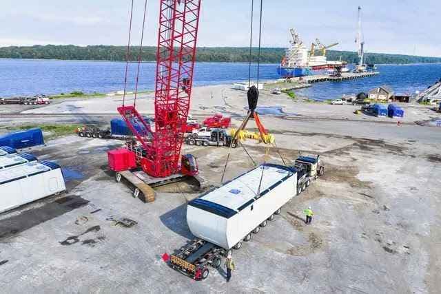 Manitowoc Crawler Cranes Boost Wind Energy Expansion in Maine