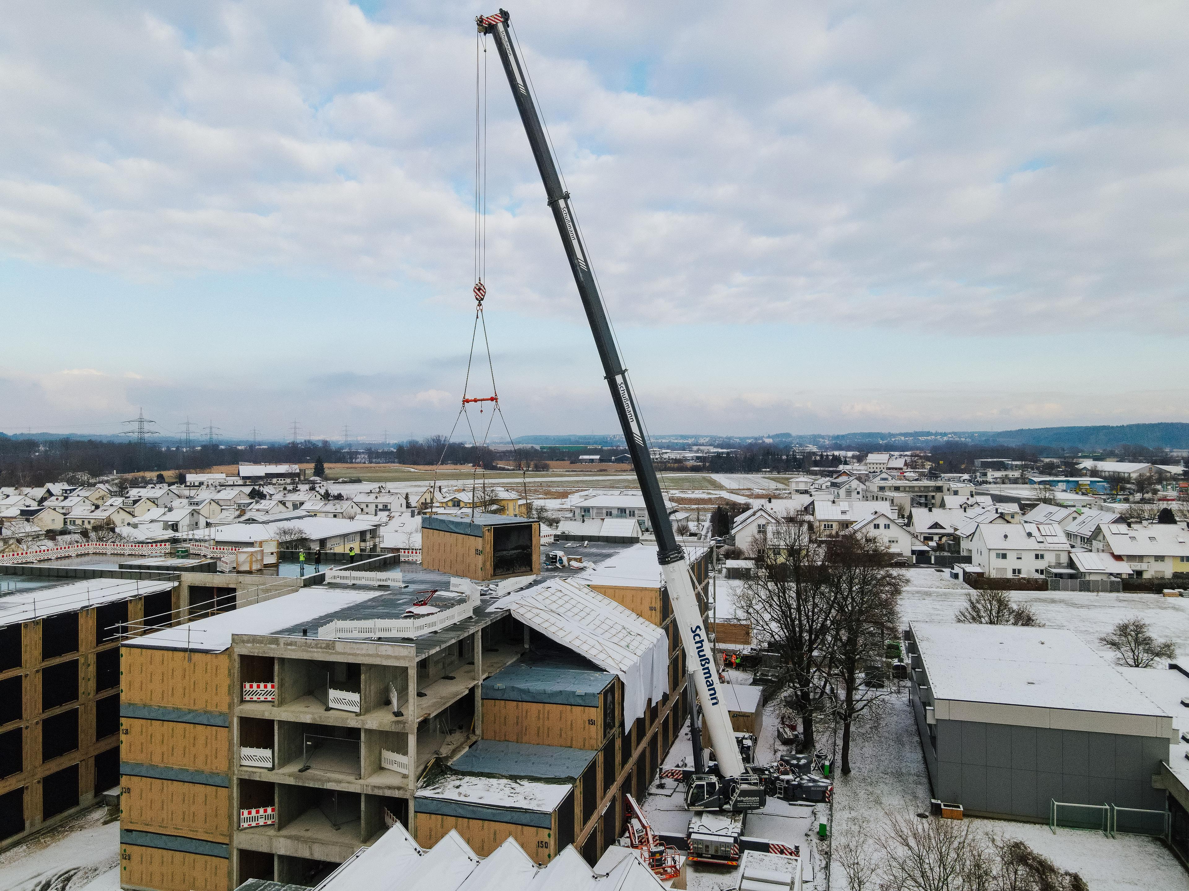 Liebherr Crane Combines Timber Modules With Reinforced Concrete for Care Home