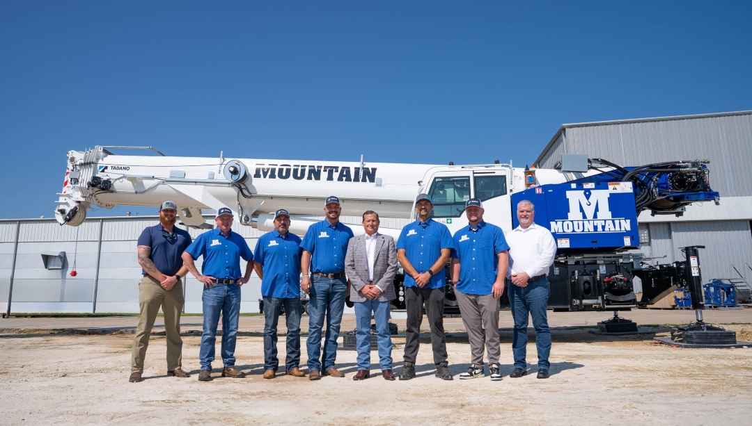 Mountain Crane Acquires Lennon Crane, Adds Tadano Distributorship
