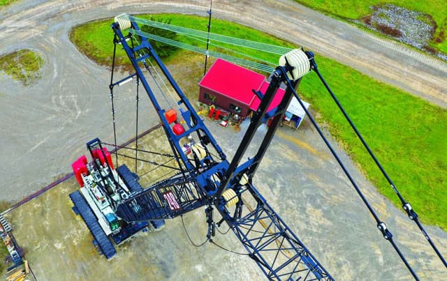 Link-Belt Introduces 248V Next-Generation 200-Ton Crawler Crane