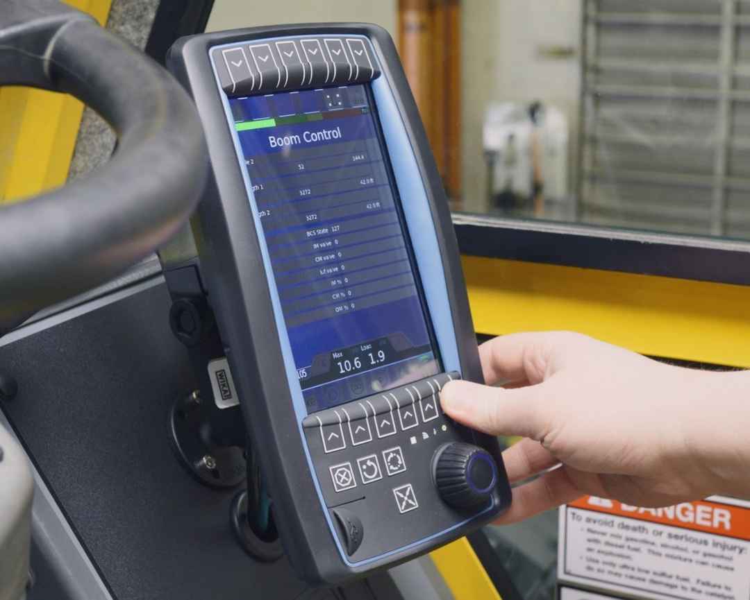 Manitowoc Launches upFLEX Upgrade for Grove Cranes